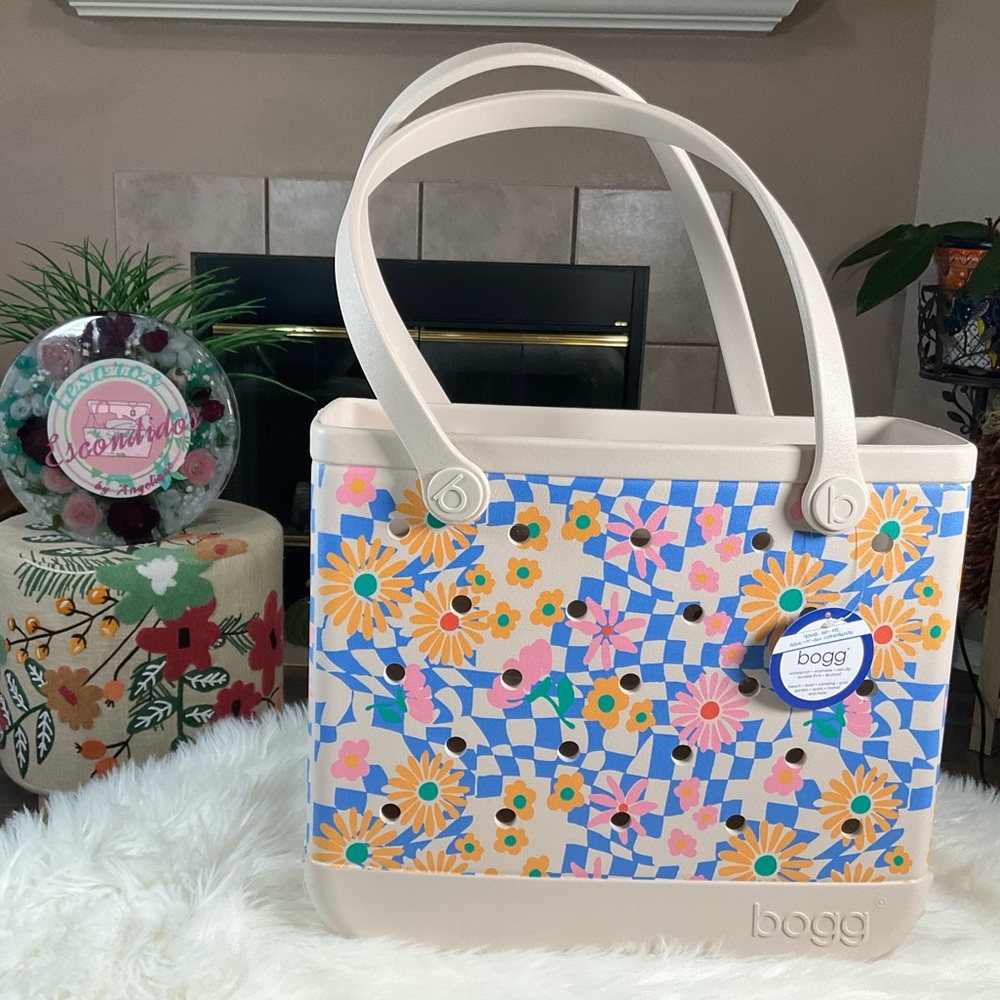 NWT Baby BOGG Bag- Blue Saffron Check’er Out Floral Tote